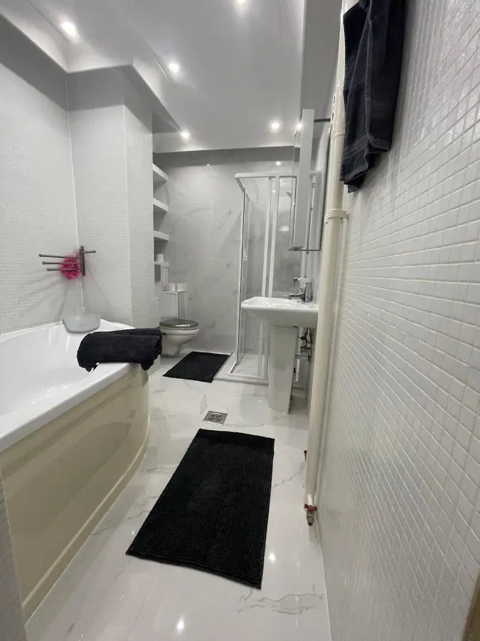 Ruben Apartman City Center Debrecen Apartment